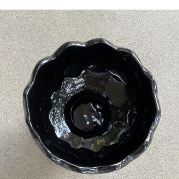 VTG McCoy USA 599 Black Pottery 4” Pedestal Bowl Planter Vase 4.5” Wide - Picture 5 of 13